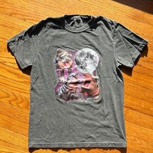 Gray Moo Deng Moon Graphic T-Shirt (S)